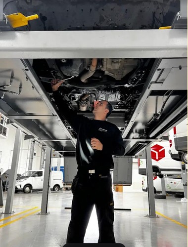 Mobile mechanic service - mechanic,